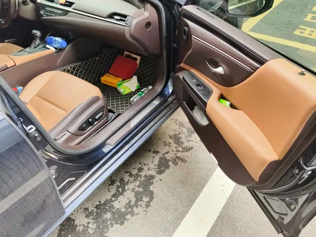 Lexus ES, миниатюра 13