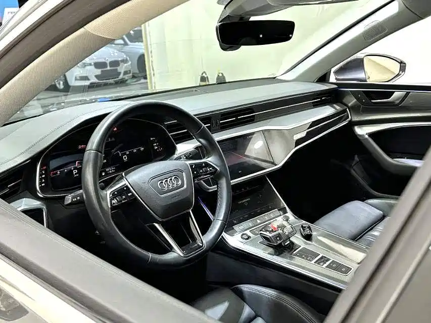 Audi A7 2021 45 TFSI Exclusive фото 5