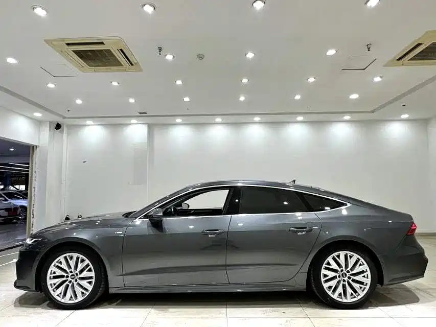Audi A7 2021 45 TFSI Exclusive фото 9