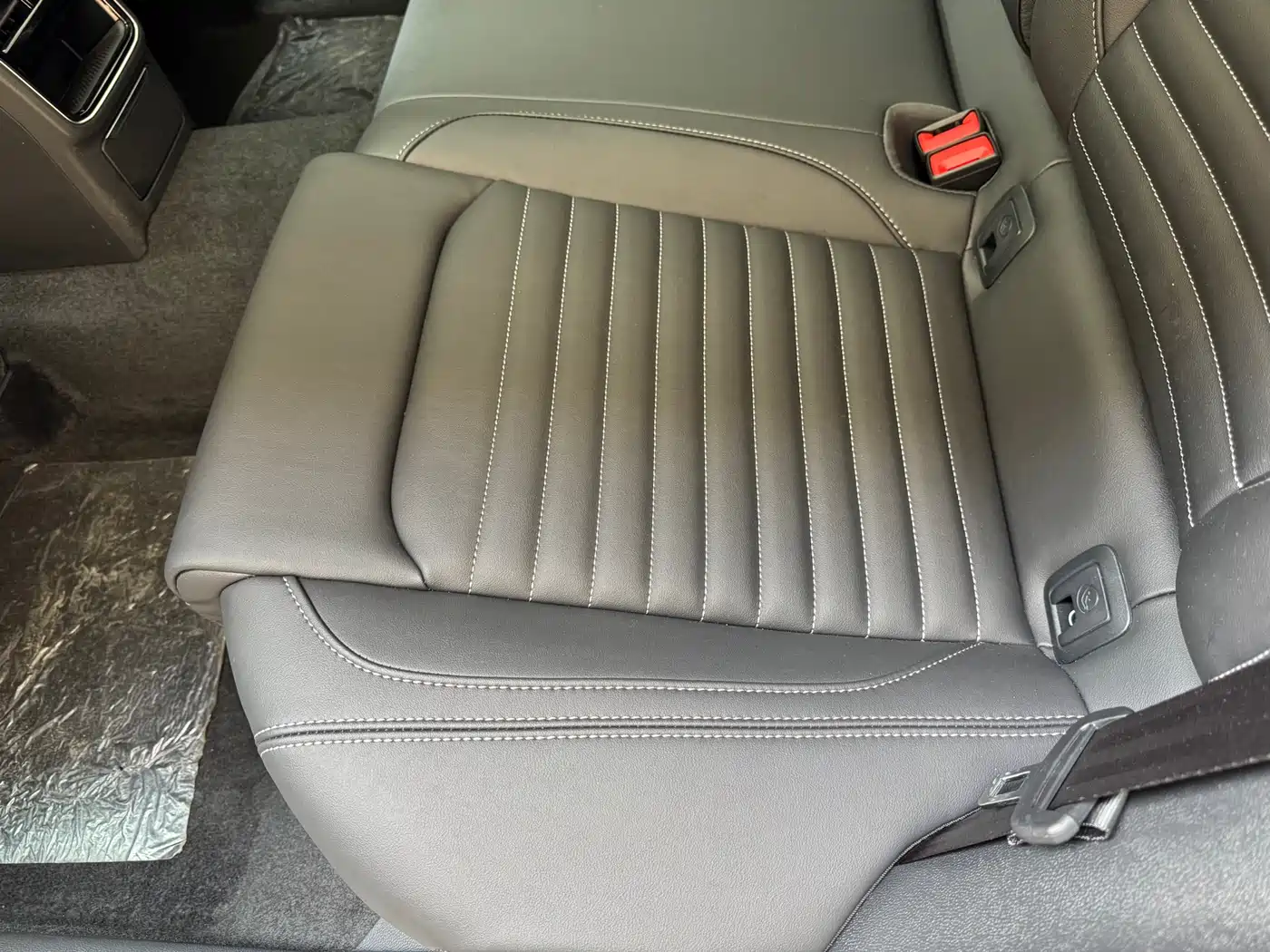 Volkswagen Magotan 2023 2 Million Units Commemorative Edition 280TSI DSG Comfort фото 15