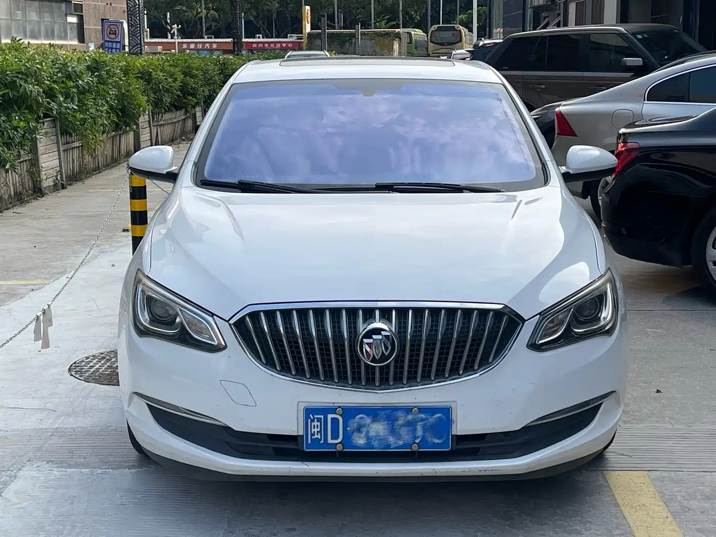 Buick Excelle 2016 15N Automatic Elite фото 2