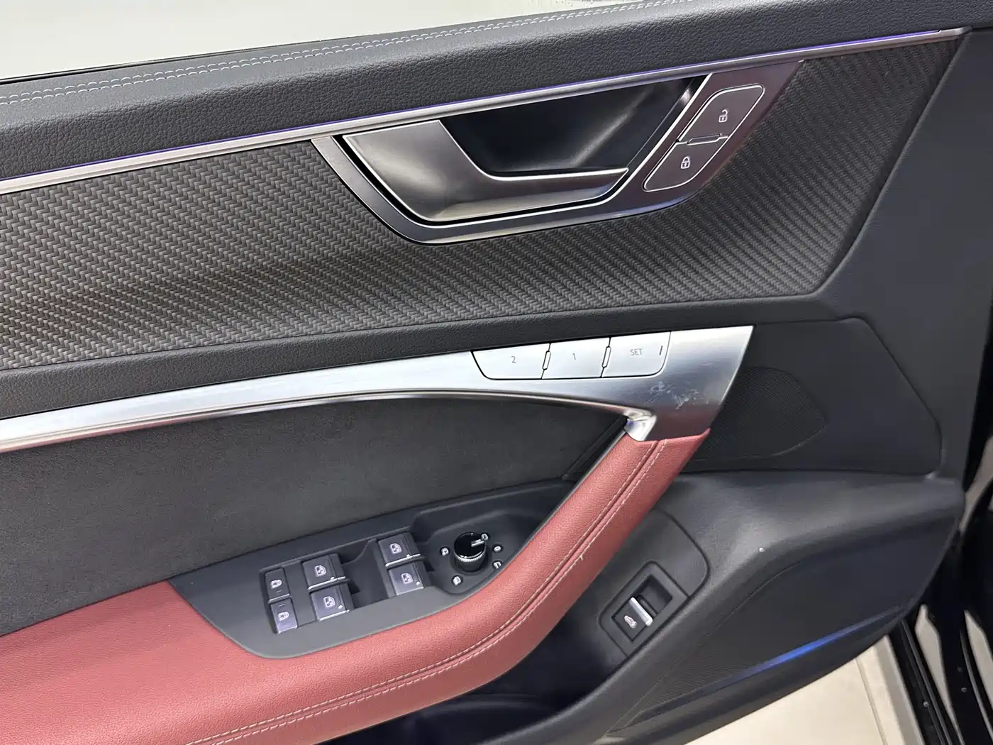 Audi A7L 2024 45 TFSI quattro S-line Black Warrior Edition фото 6