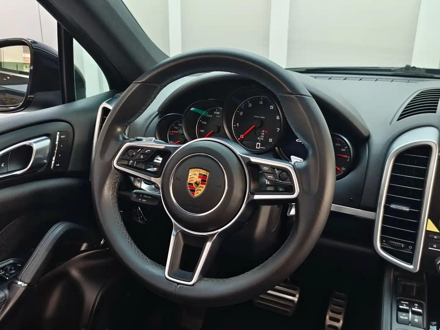 Porsche Cayenne 2018 Cayenne 3.0T фото 9
