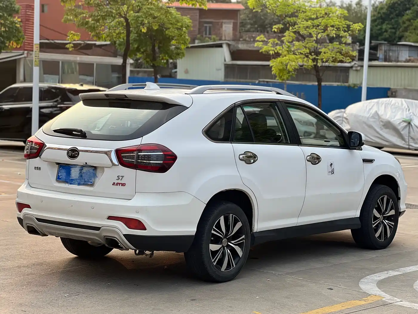 BYD S7 2017 2.0T Auto Luxury фото 13