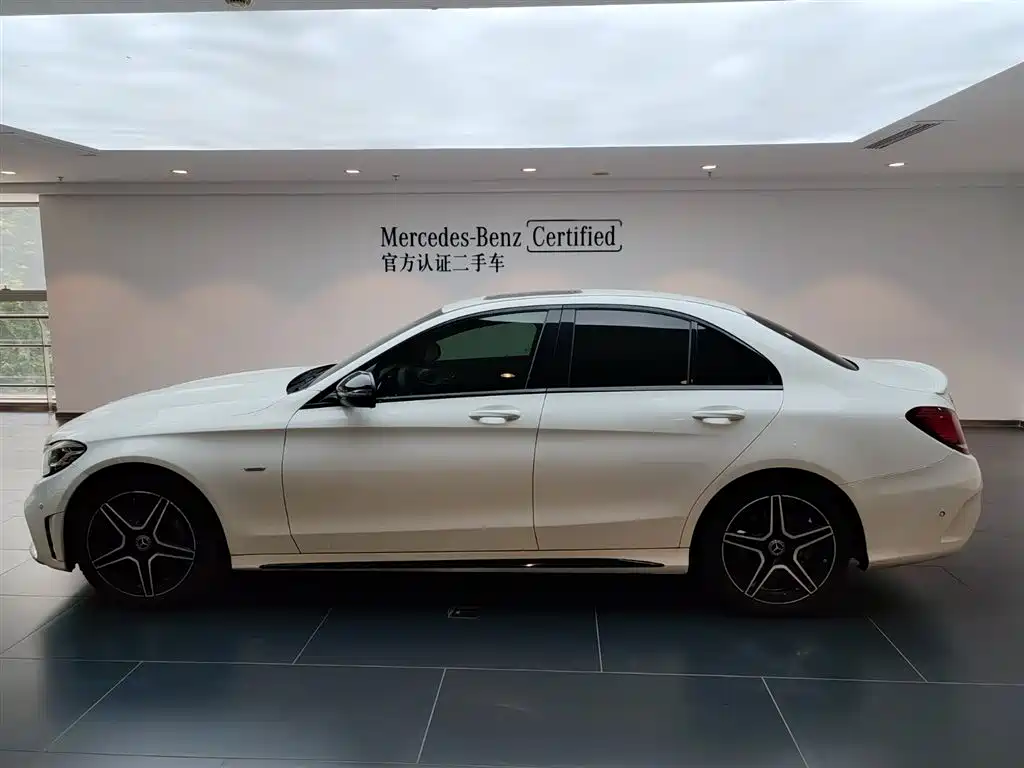 Mercedes-Benz C-Class 2021 C 260 Starry Exclusive Edition фото 7