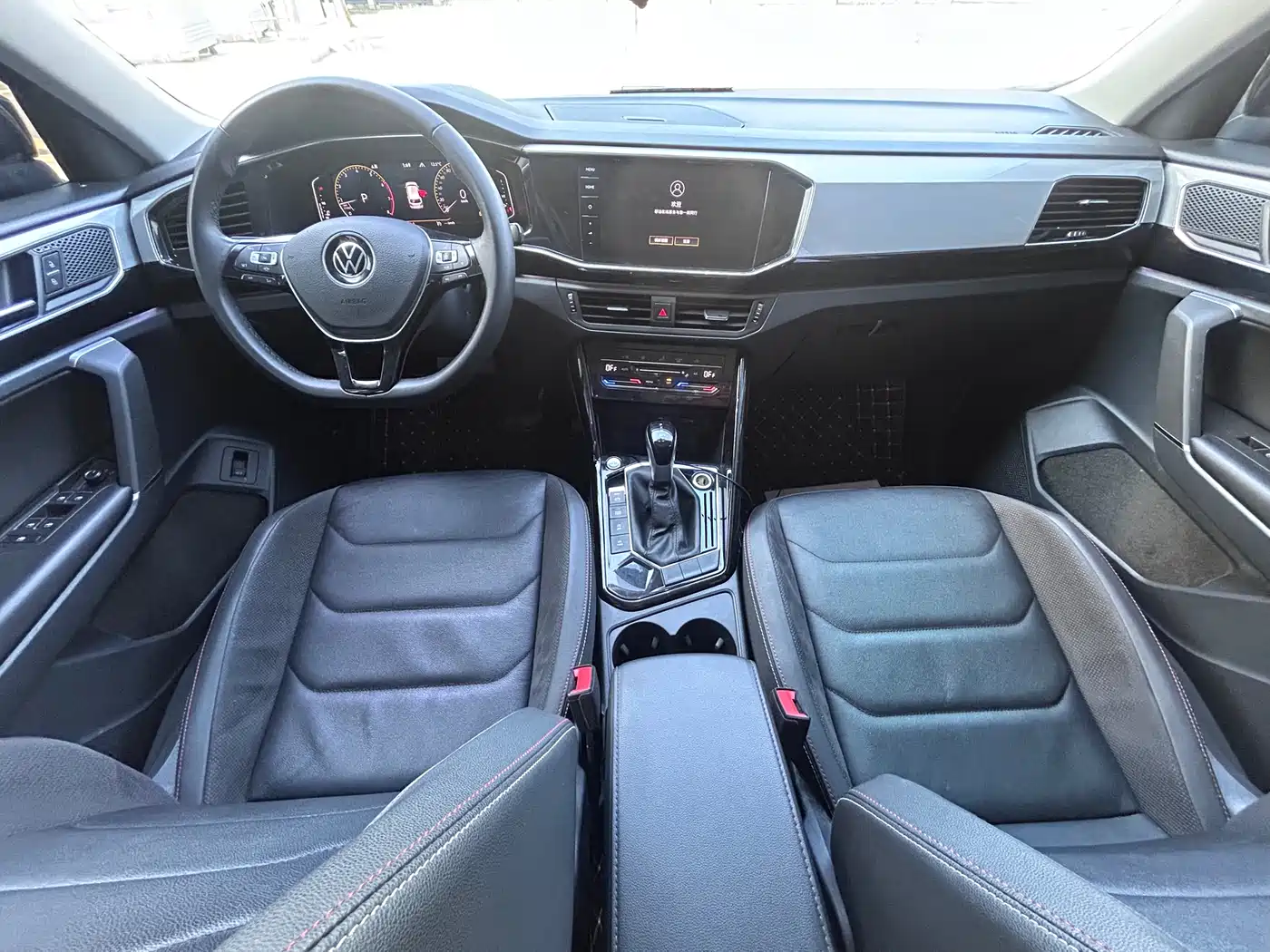 Volkswagen Tayron 2021 330TSI 2WD 3rd Anniversary Limited Edition фото 20