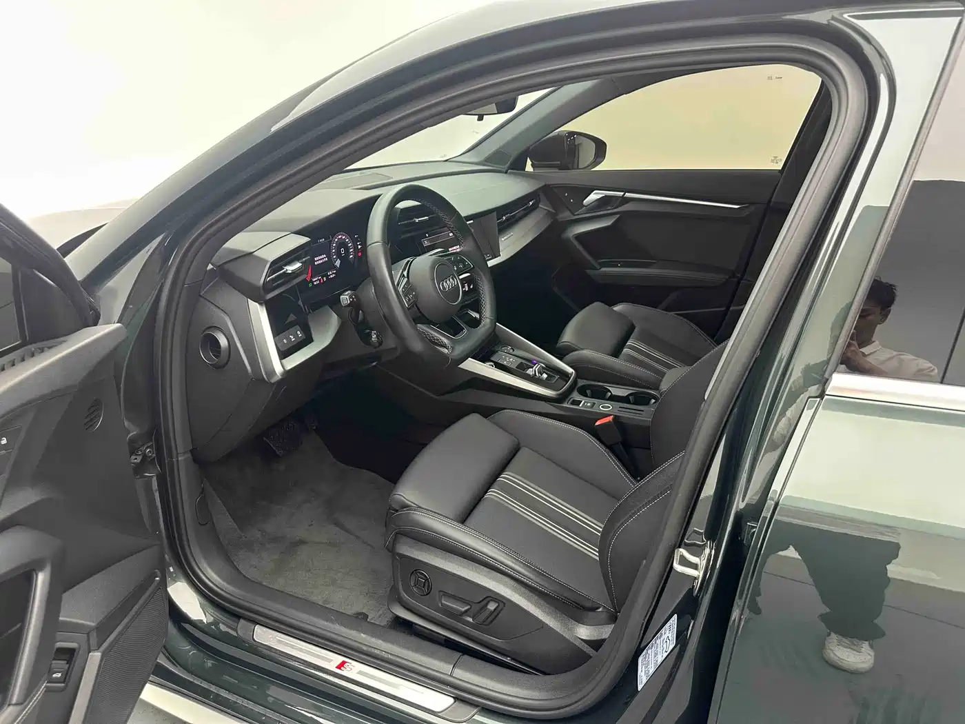 Audi A3 2023 Facelift Sportback 35 TFSI Fashion Sport фото 8