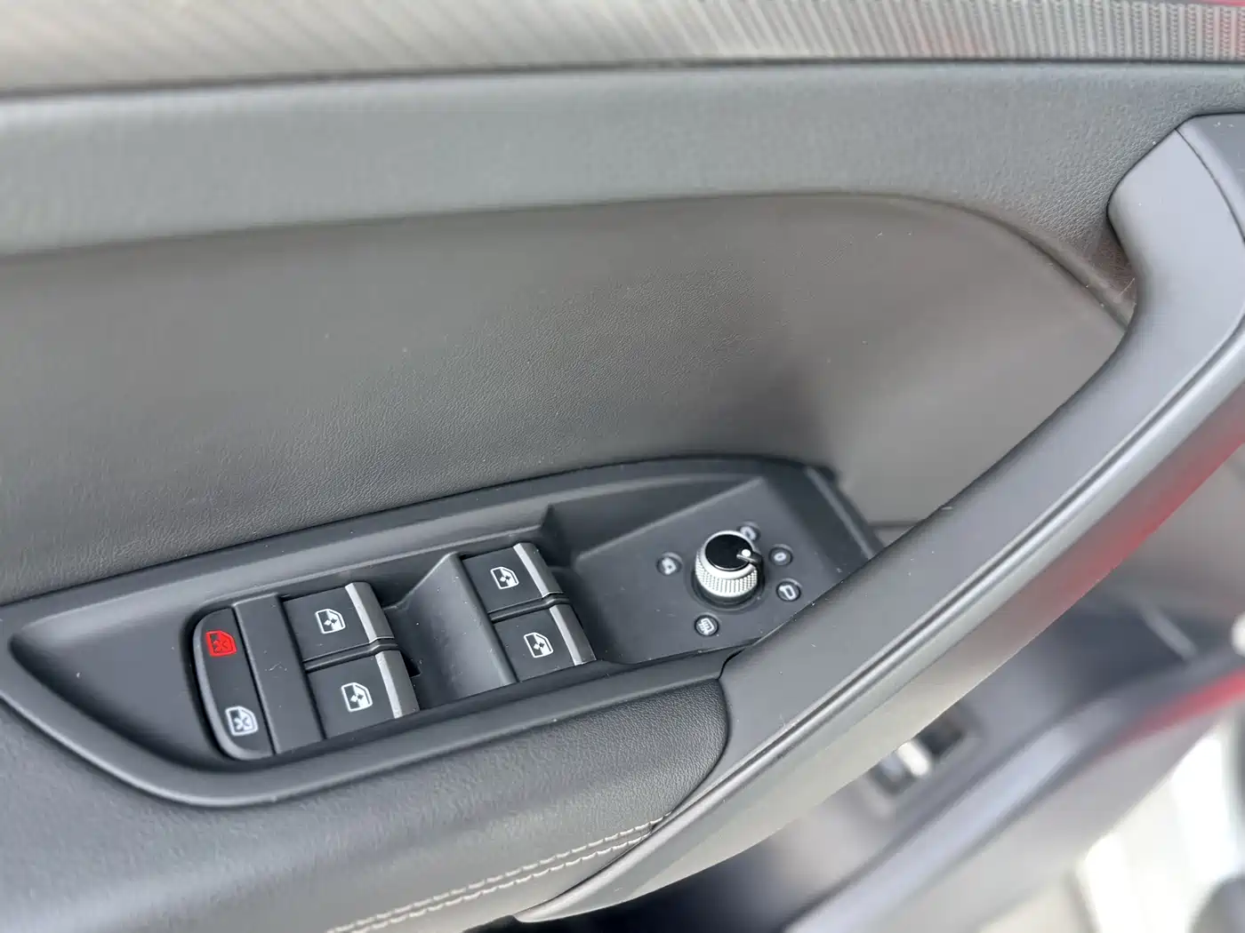 Audi Q5L 2022 Facelift 40T Luxury Dynamic фото 16
