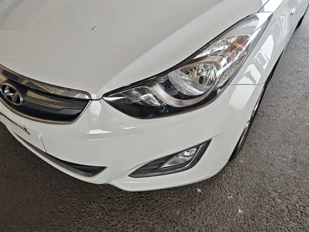 Hyundai Langdong 2012 1.6L Automatic Fashion фото 24
