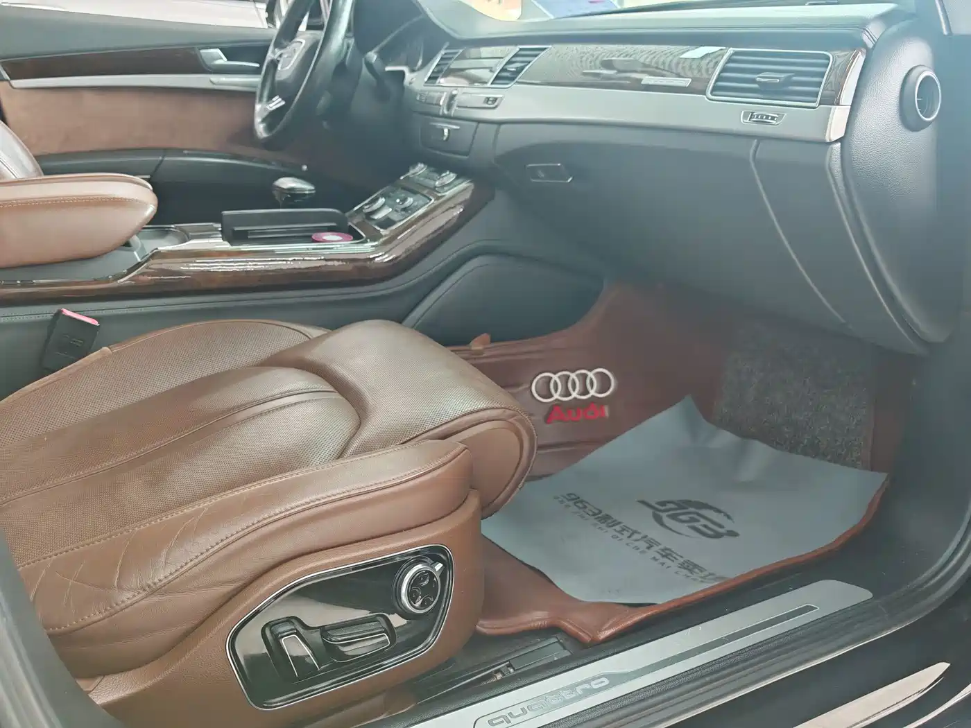 Audi A8 2016 A8L 45 TFSI quattro Luxury фото 4