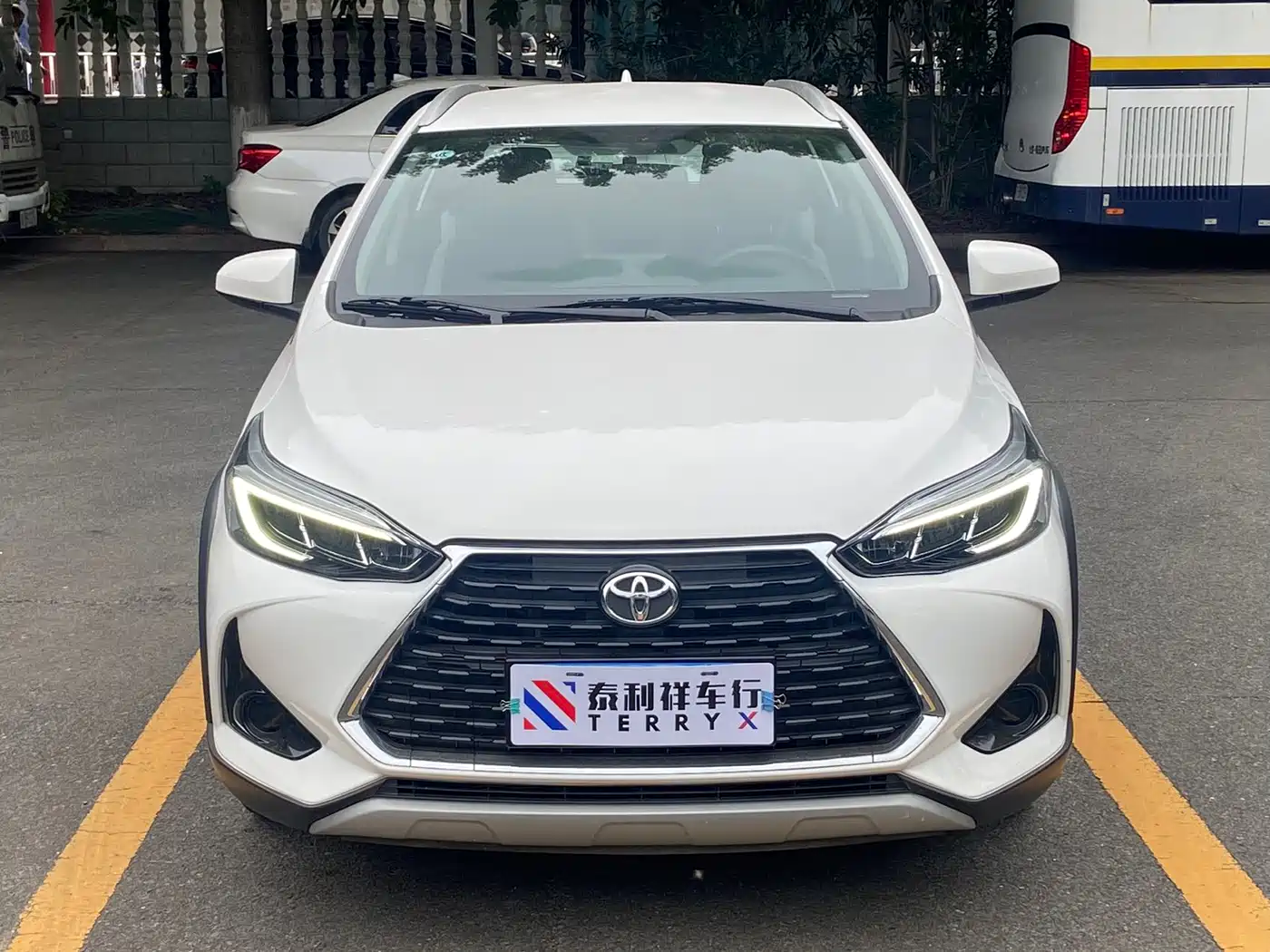 Toyota YARiS L Zhi Xuan 2022 Zhi Xuan X 1.5L CVT Leading PLUS Edition фото 2