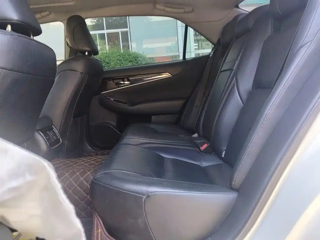 Toyota Crown 2015 2.5L Smart Edition фото 15