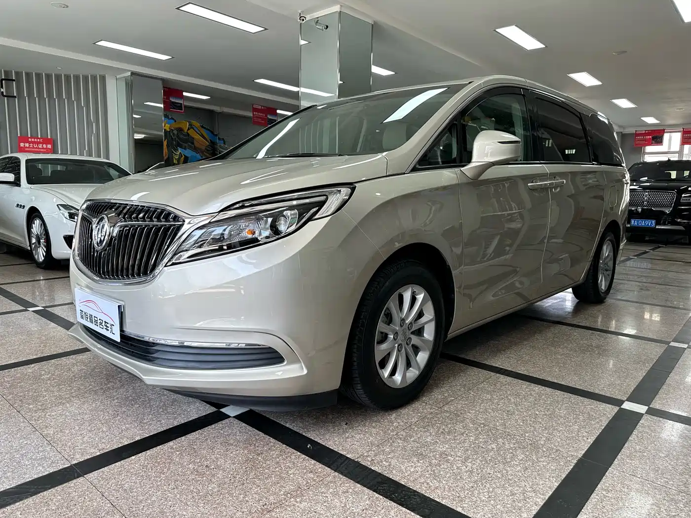 Buick GL8 2017 ES 28T Comfort Type China V