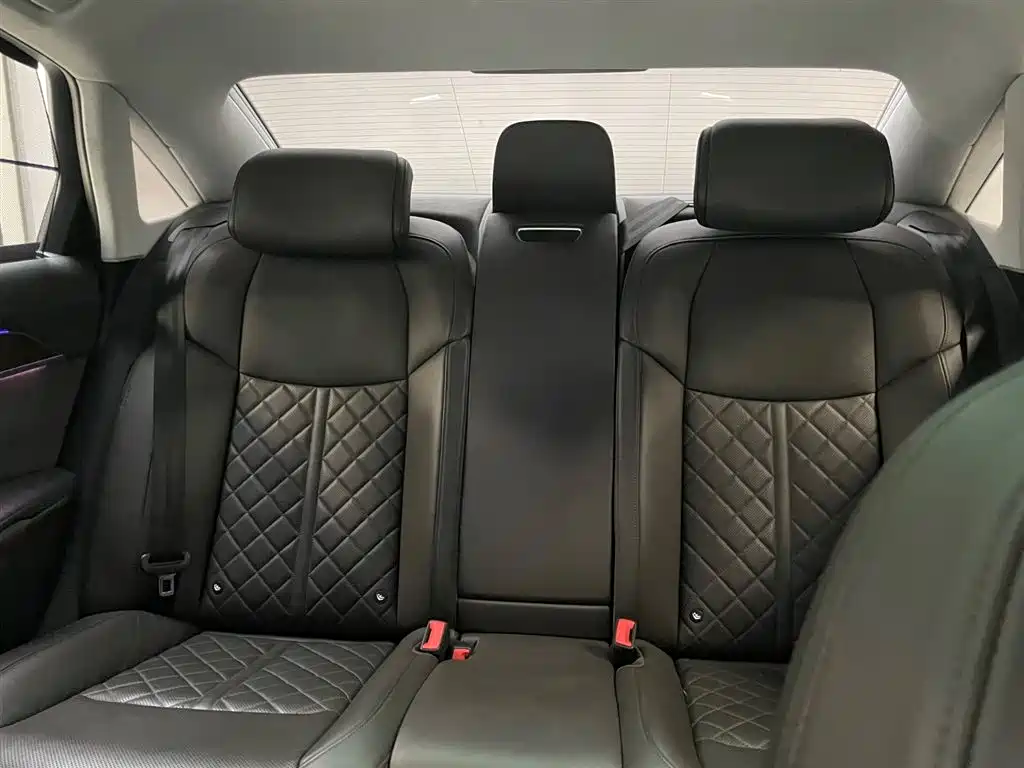 Audi A8 2022 A8L 55 TFSI quattro Luxury Collector's Edition фото 11