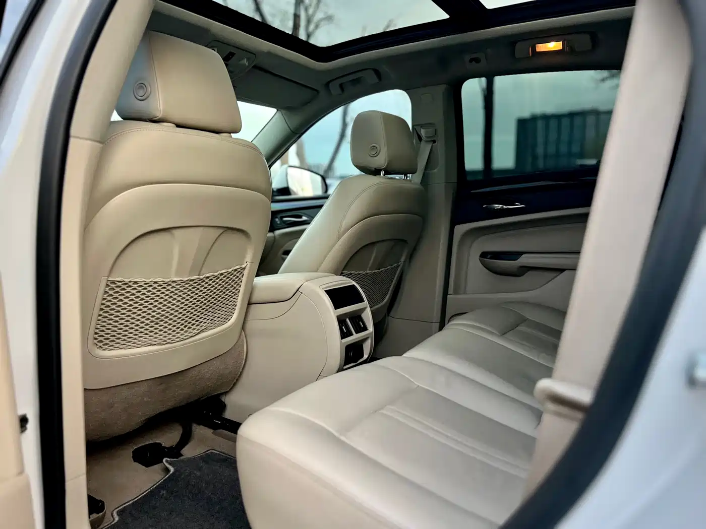 Cadillac SRX 2014 3.0L Elite Model фото 29