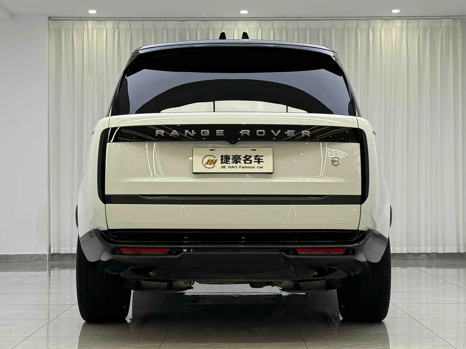 Фото 9 - Land Rover Range Rover