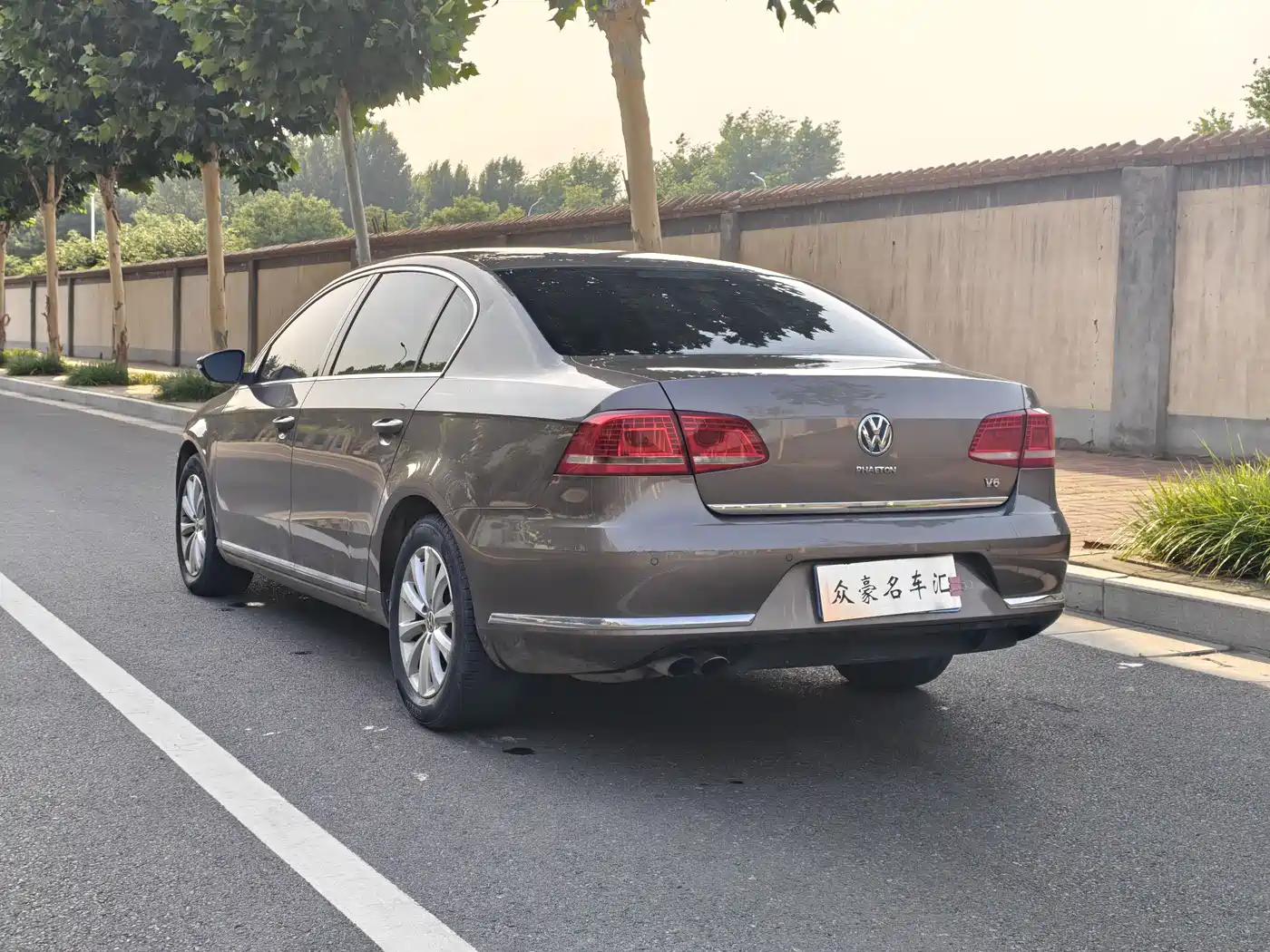 Volkswagen Magotan 2015 Facelift 1.8TSI Luxury фото 6
