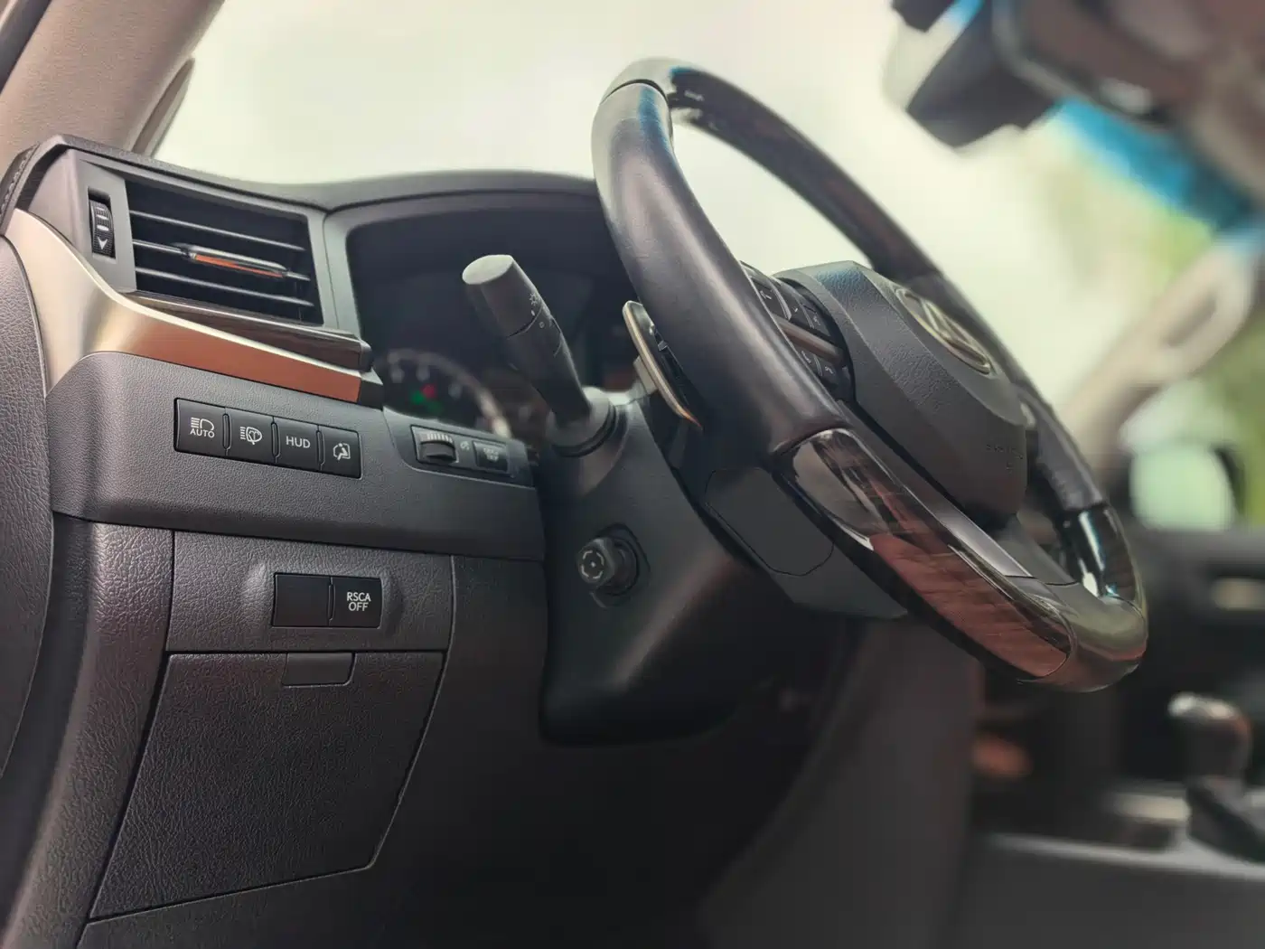 Lexus LX 2019 570 Peak Special Edition фото 21