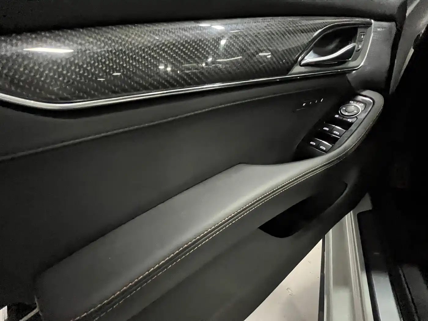 Cadillac CT5 2022 28T Platinum Super Cruise Edition фото 6