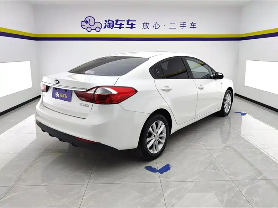 Kia K3 2016 1.6L Automatic GL фото 3