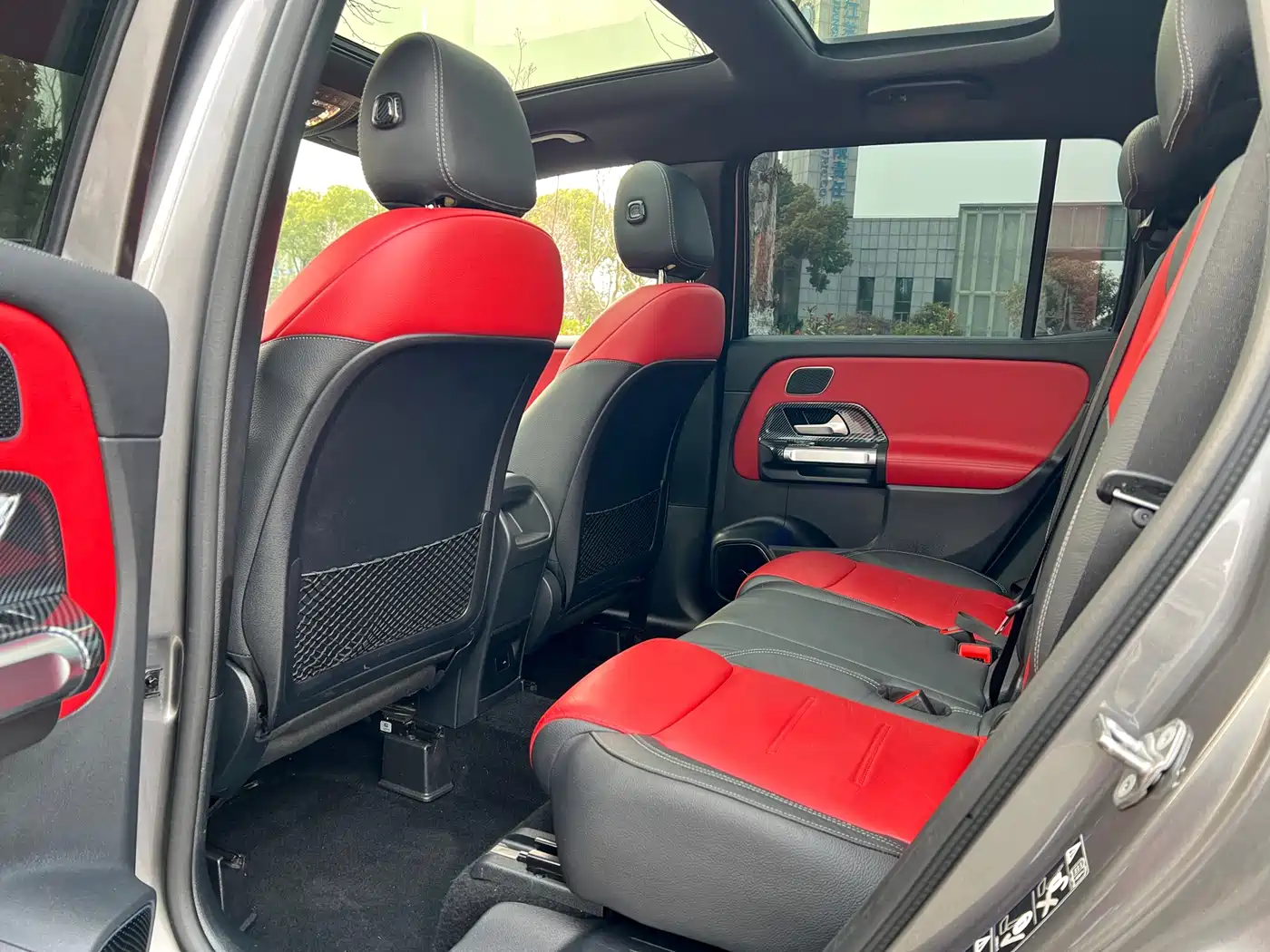Mercedes-Benz GLB AMG 2023 Model AMG GLB 35 4MATIC фото 9