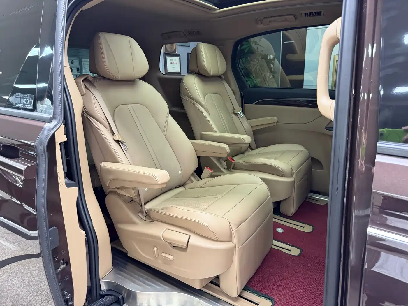 Buick GL8 2018 ES 28T Luxury Type China VI фото 36