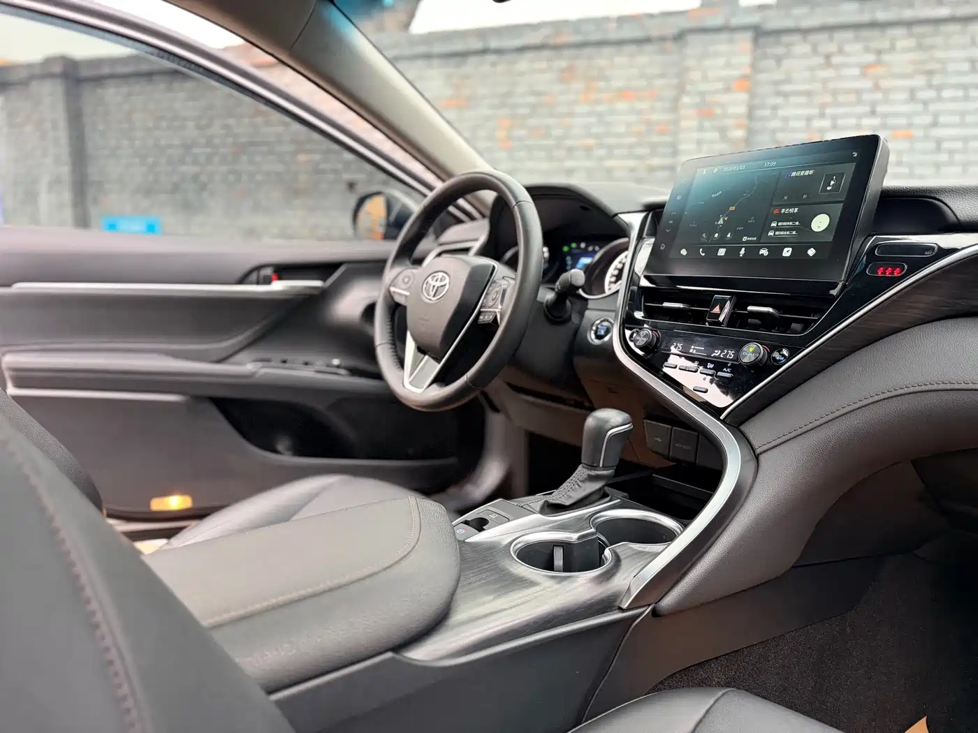 Toyota Camry 2021 2.0G Luxury Edition фото 9