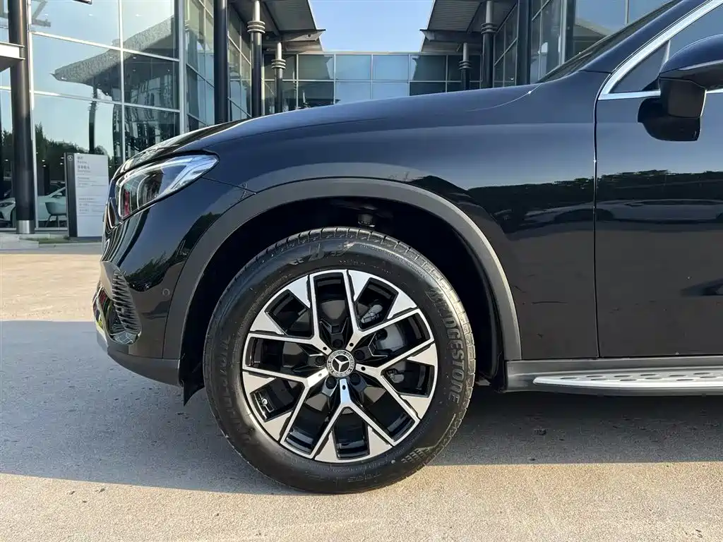 Mercedes-Benz GLC 2024 GLC 260 L 4MATIC Dynamic 5-seater фото 9