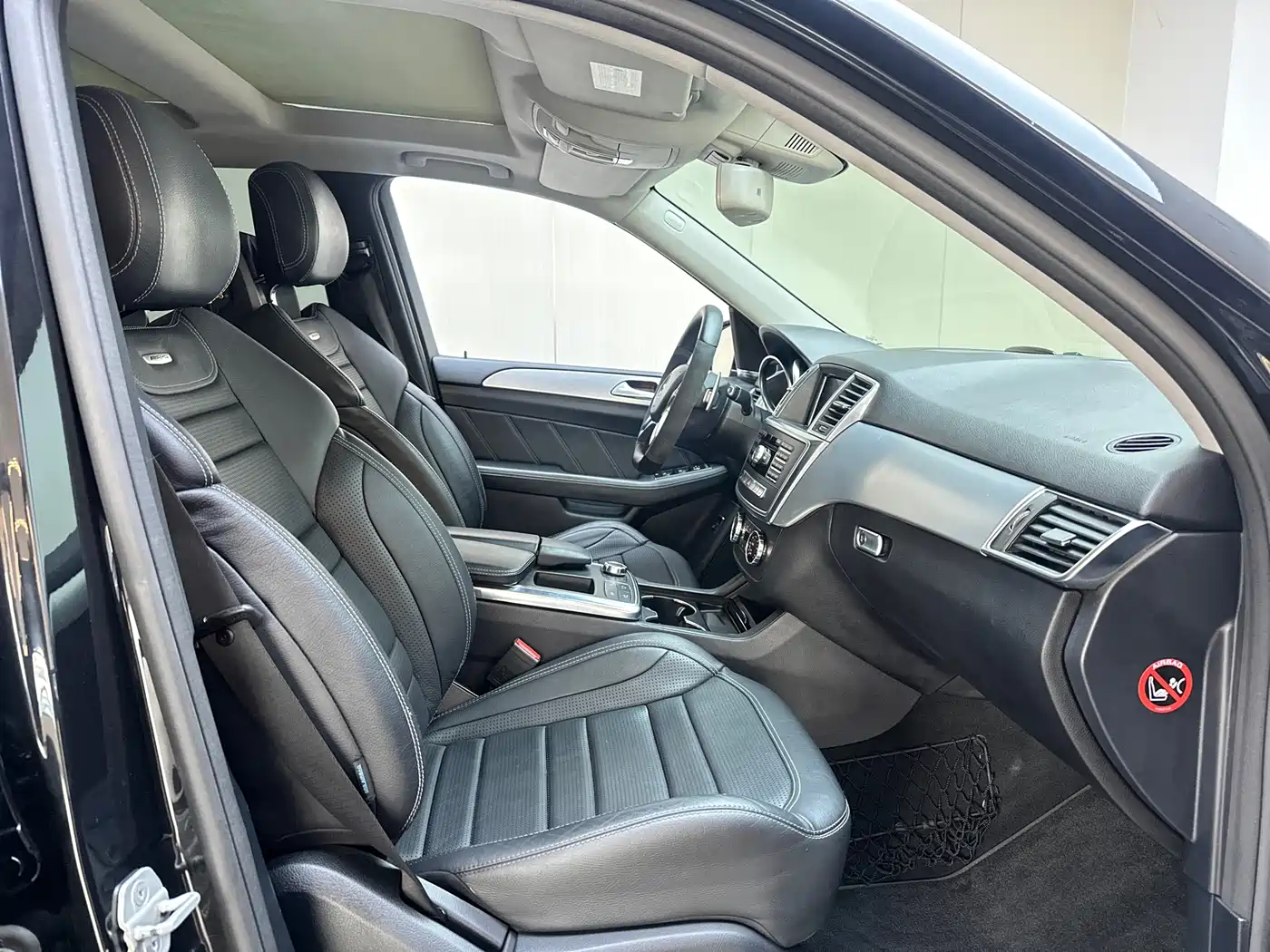Mercedes-Benz M-Class AMG 2014 AMG ML 63 фото 12