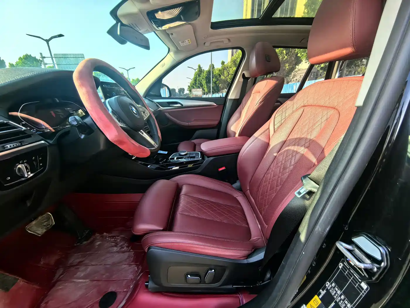 BMW iX3 2024 Innovation Leader фото 7