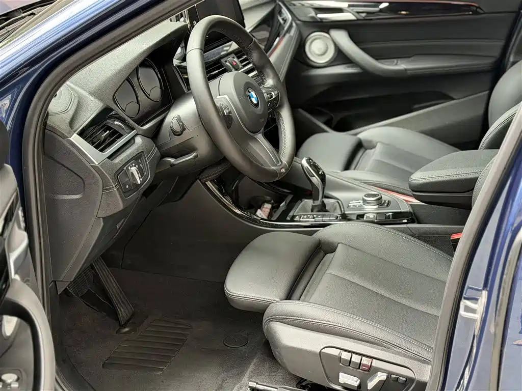 BMW X2 2021 sDrive25i Leading M Off-Road Package фото 4