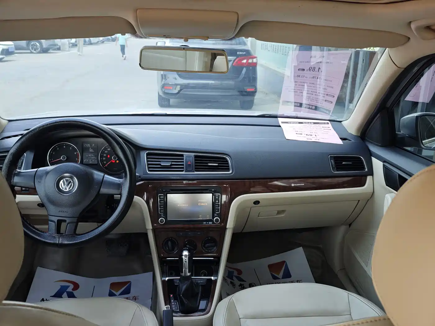 Volkswagen Lavida 2013 1.4TSI DSG Comfort Edition фото 5