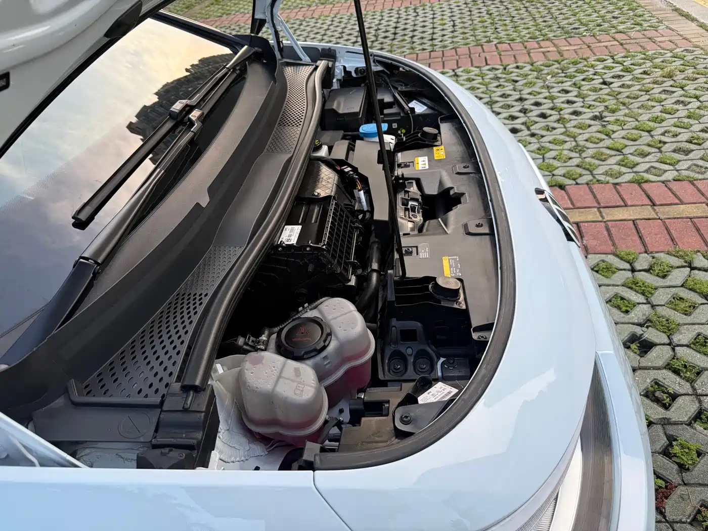 Volkswagen ID.3 2023 Pure Smart Edition фото 16
