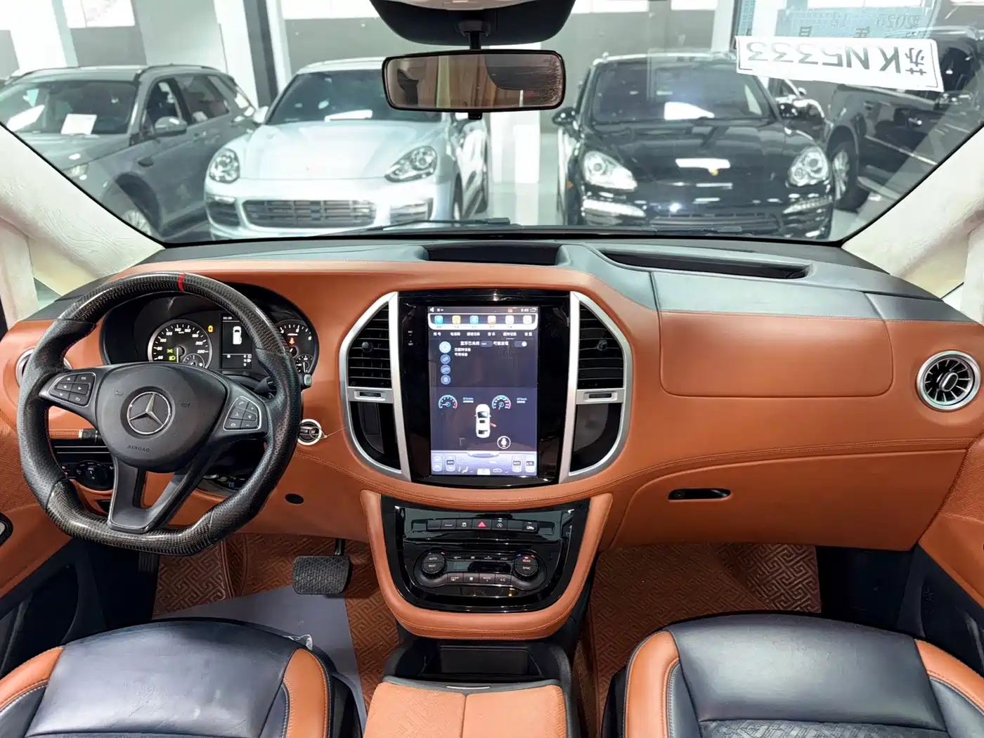 Mercedes-Benz Vito 2018 2.0T Business Edition China VI фото 12