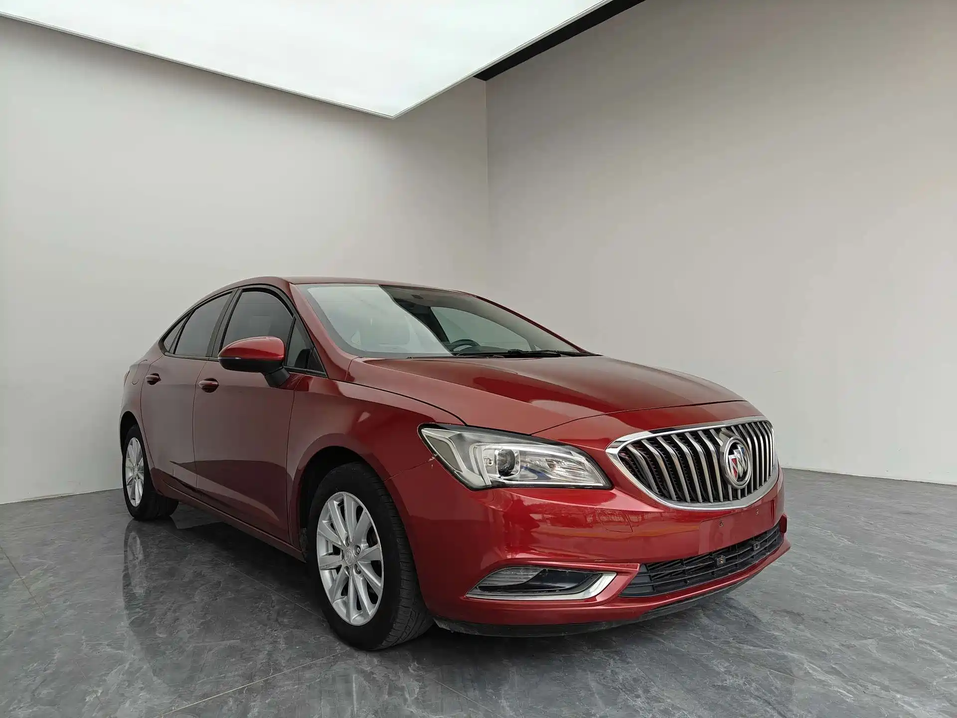 Photo 3 - Buick Verano