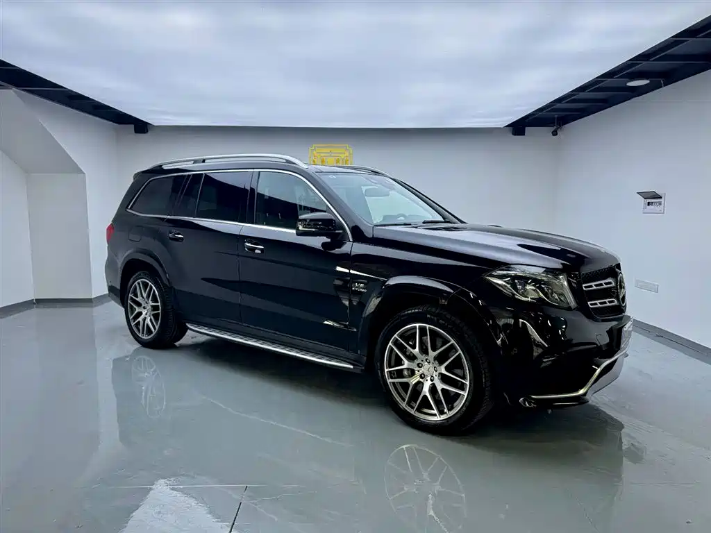 Mercedes-Benz GLS AMG 2017 AMG GLS 63 4MATIC фото 3
