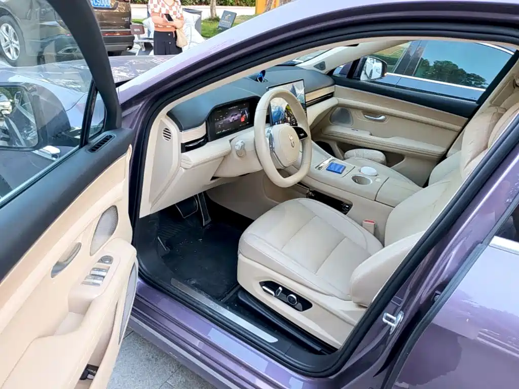 AITO Wenjie AITO M5 2025 2025 Extended Range Ultra AWD