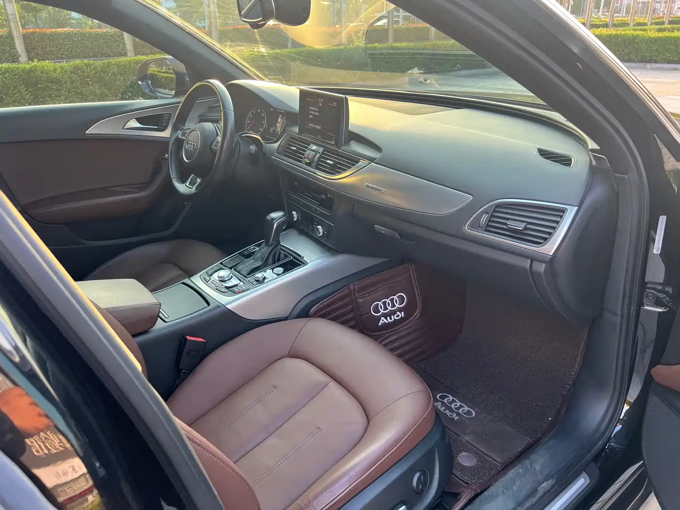 Audi A6L 2018 30th Anniversary 45 TFSI quattro Sport фото 10