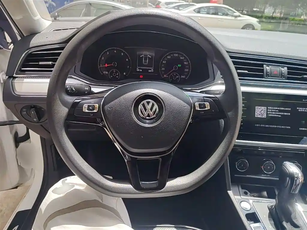 Volkswagen Lamando 2021 230TSI DSG Fashion Edition фото 11