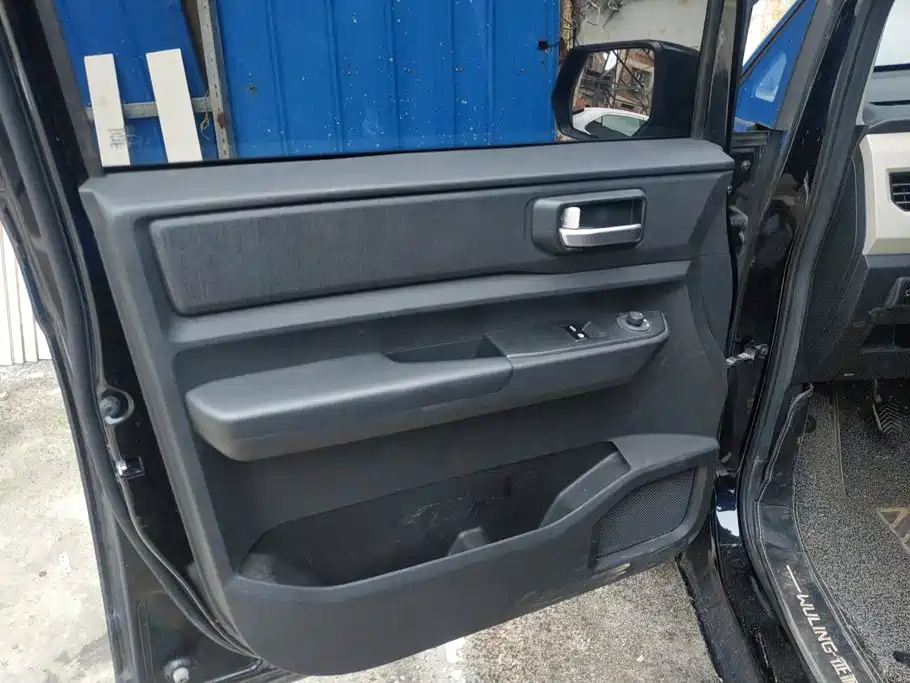 Wuling Motors Wuling Journey 2023 2021 1.5T Manual Luxury Edition