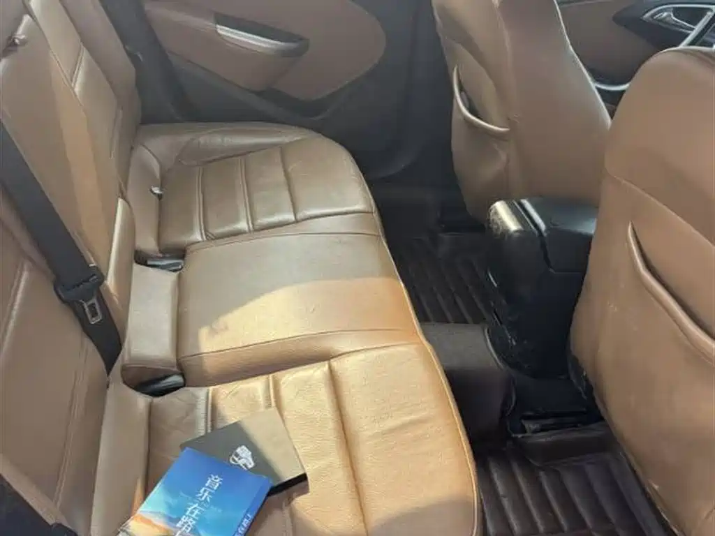 Buick Excelle 2013 GT 1.8L Automatic Fashion Edition фото 6