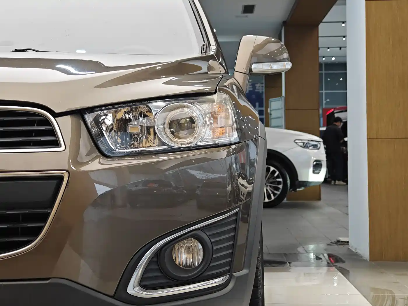 Chevrolet Captiva 2017 2.4L 2WD Urban Edition 5-Seater фото 2