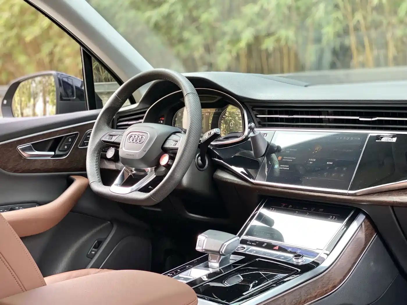AUDI Q7