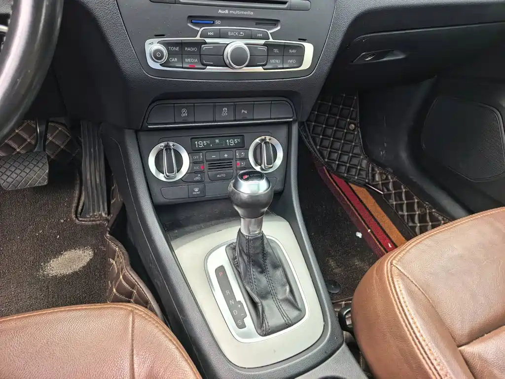 Photo 15 - Audi Q3