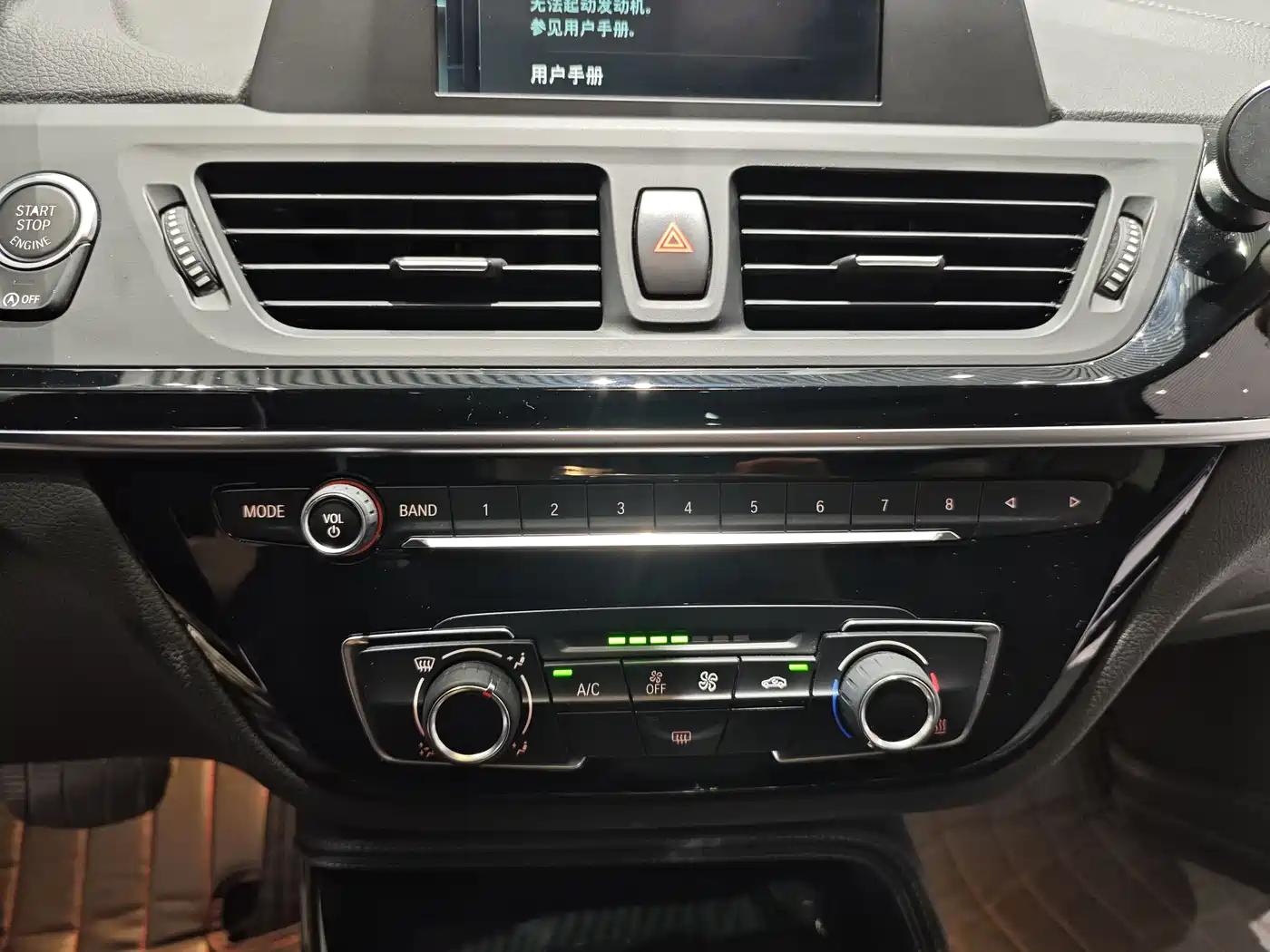 BMW 1 Series 2017 118i Sport фото 18