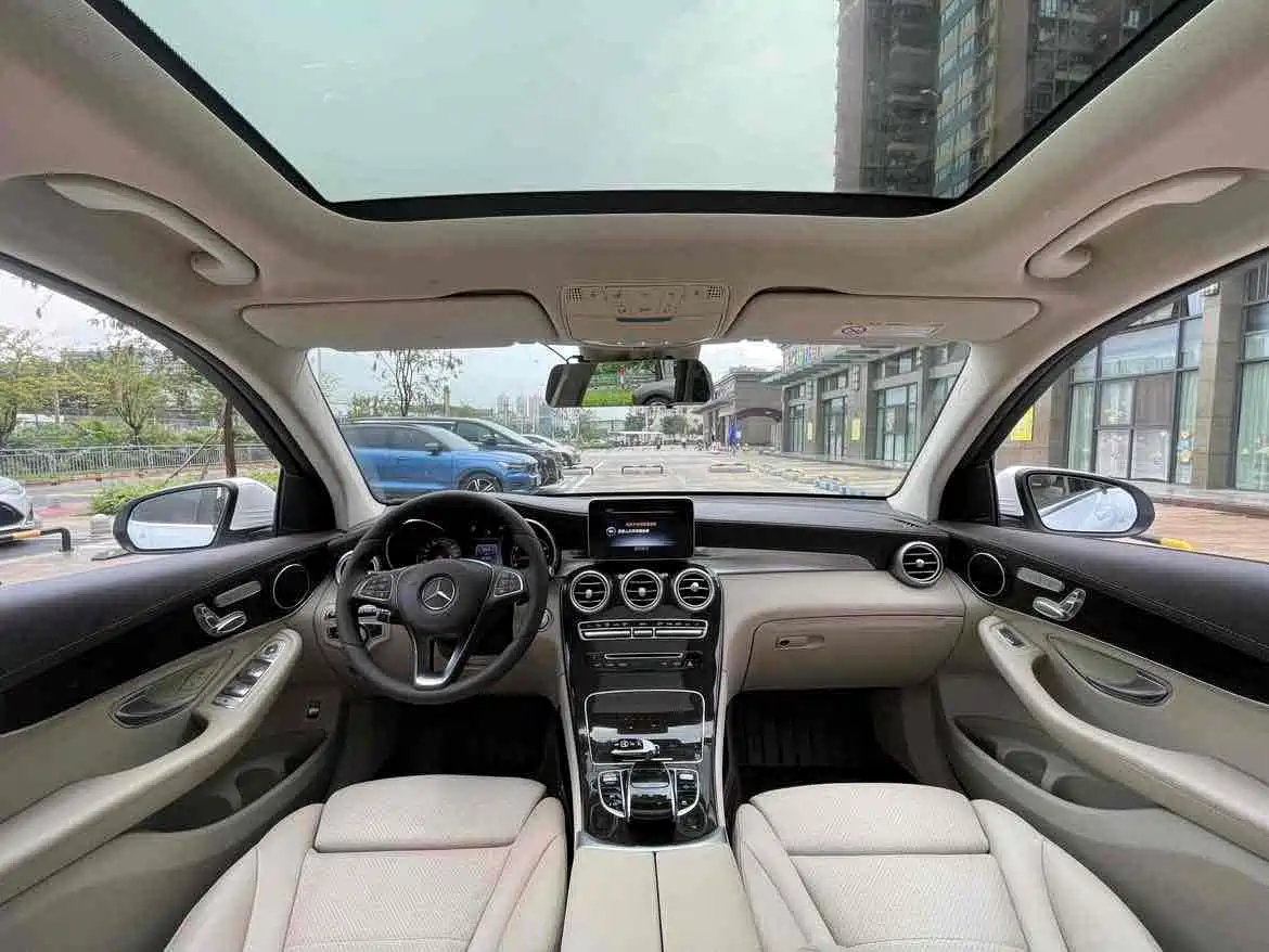 Mercedes-Benz GLC 2016 GLC 260 4MATIC Luxury фото 14