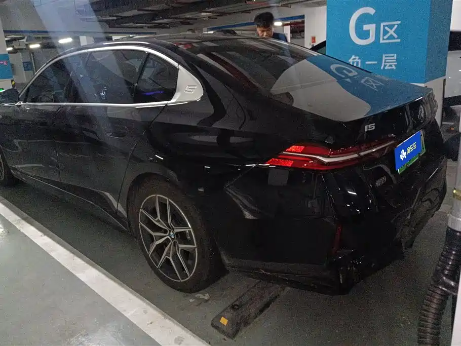 BMW i5 2025 eDrive 40L M Sport Package фото 3