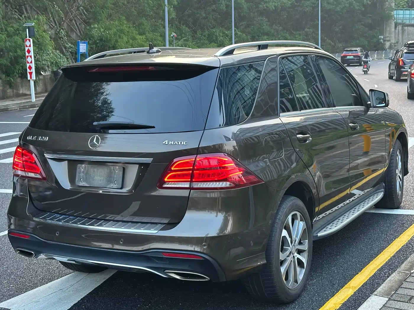 Mercedes-Benz GLE 2016 GLE 320 4MATIC Dynamic фото 5