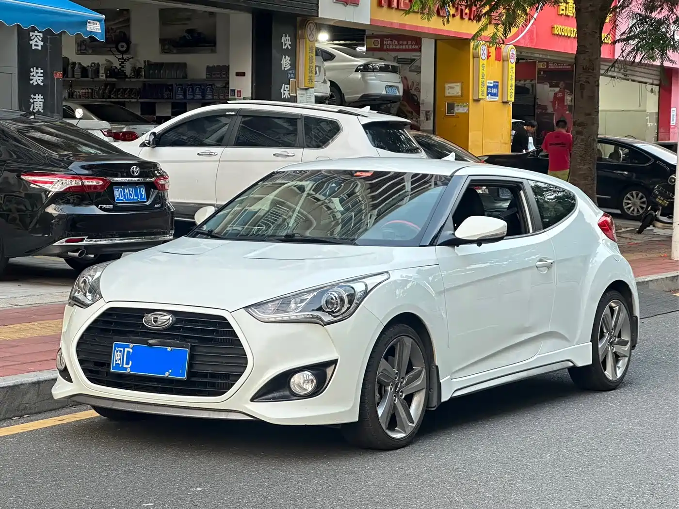 Hyundai Veloster 2012 1.6T Automatic Luxury