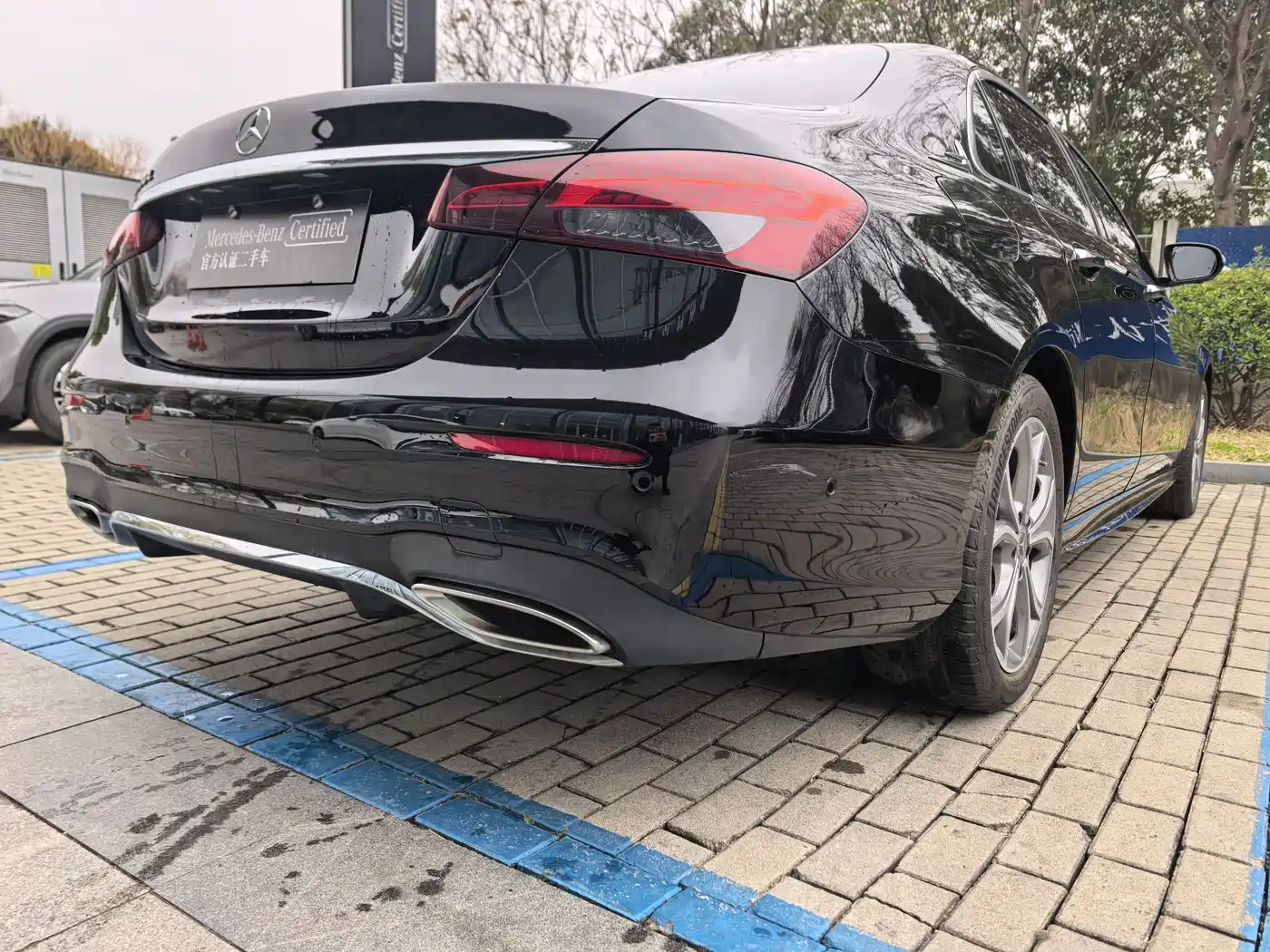 Mercedes-Benz E-Class 2021 E 300 L Sport Luxury Edition фото 4